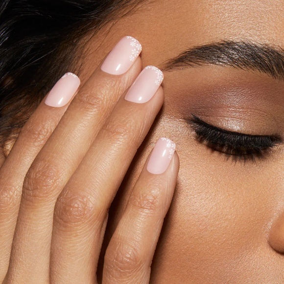 NEW Static OH DAISY SQUARE Nails with Hand Creme Set - Picture 8 of 10